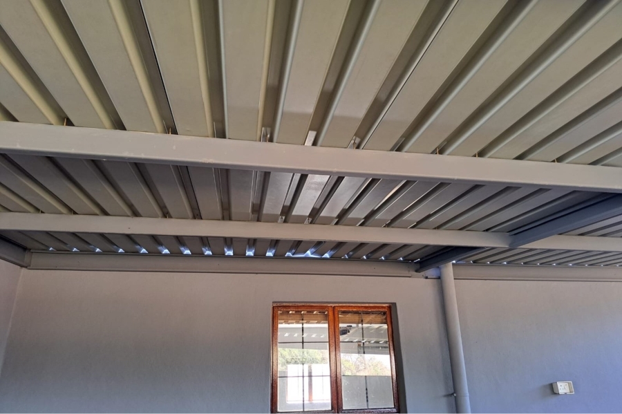 4 Bedroom Property for Sale in Buffelspoort Eco Estate North West